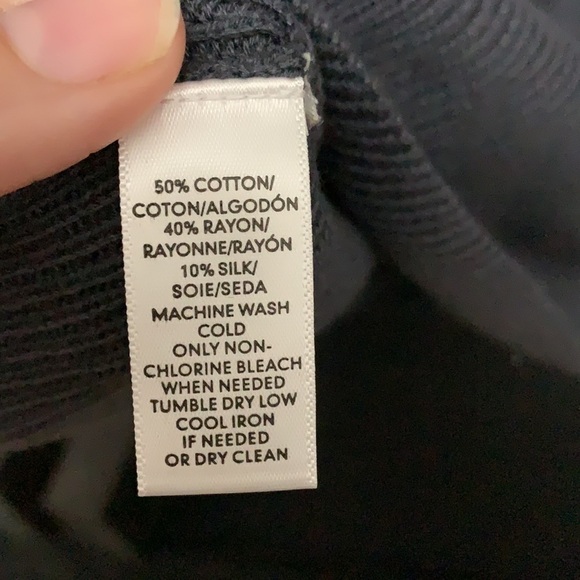 Loft crew neck open back sweater with bell sleeves - Picture 5 of 5